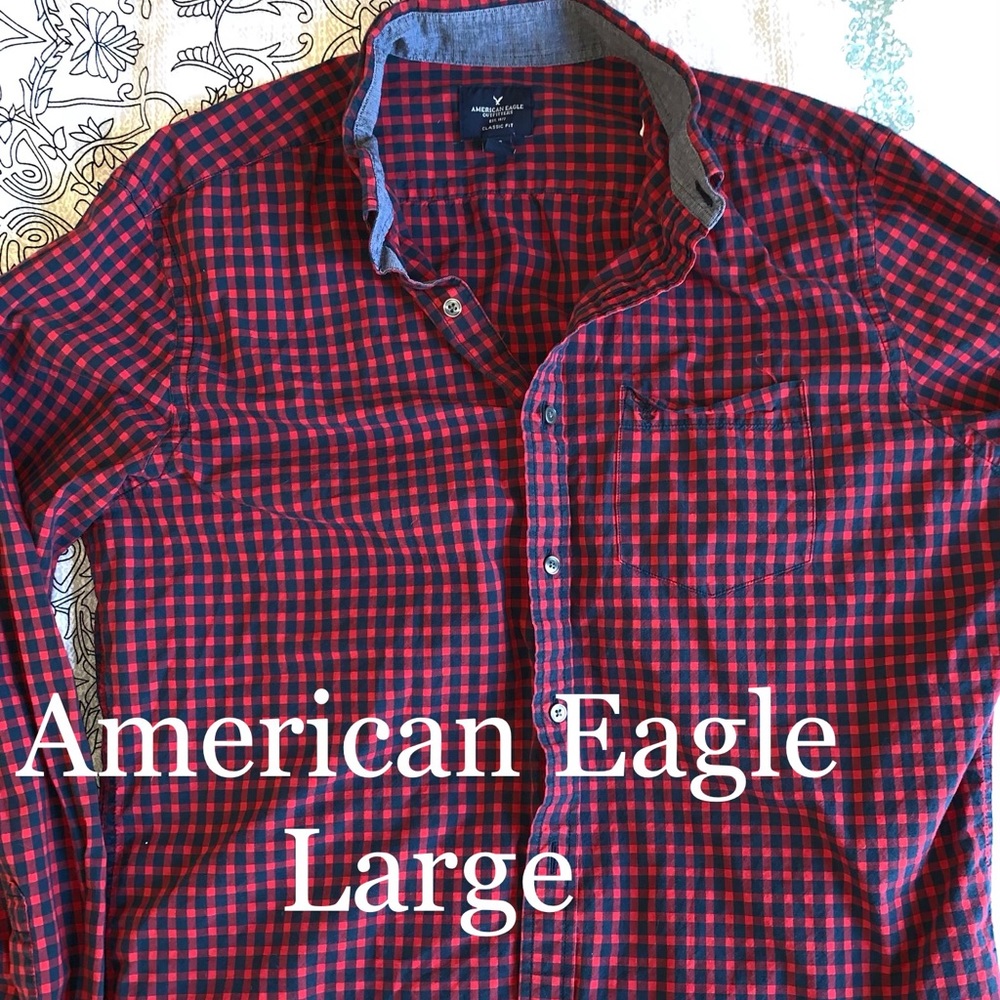 Men’s American Eagle plaid shirt!